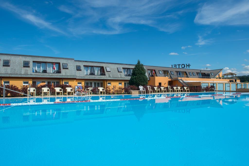 אבאנשס Hotel Lacotel מראה חיצוני תמונה