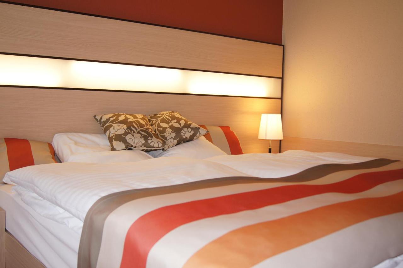 אבאנשס Hotel Lacotel מראה חיצוני תמונה